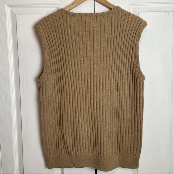 Cashmere Sweater Vest - Picture 3 of 10